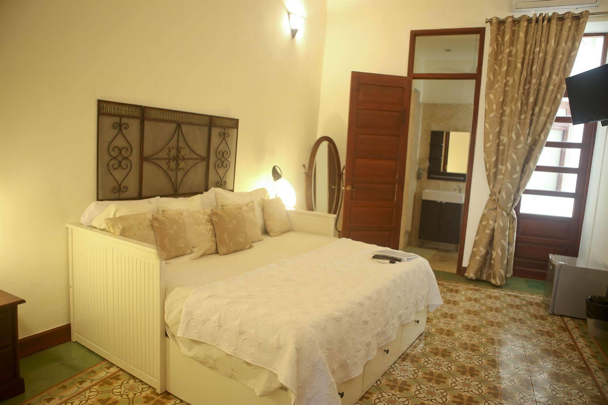 Hotel Boutique Casa Sanchez (Adults Only) Santo Domingo Luaran gambar